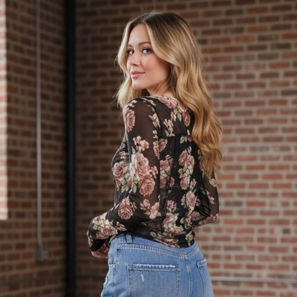 NWT Listicle Mesh Floral Long Sleeve Blouse Top Shirt - Picture 8 of 11